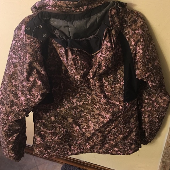 XS Salomon winter/ski jacket - Picture 4 of 4