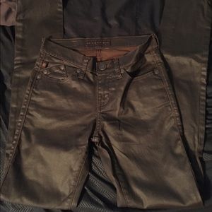 ROCK AND REPUBLIC BERLIN JEANS