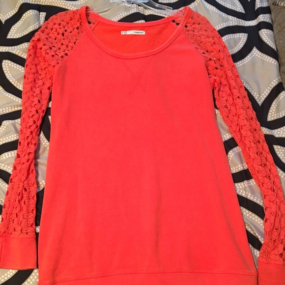 Beautiful orange top from Maurice's - Picture 1 of 3
