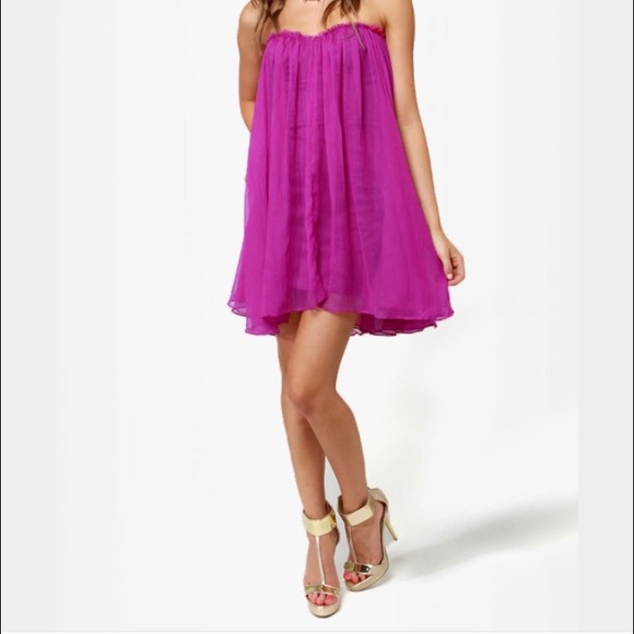 Gorgeous Blaque Label strapless dress