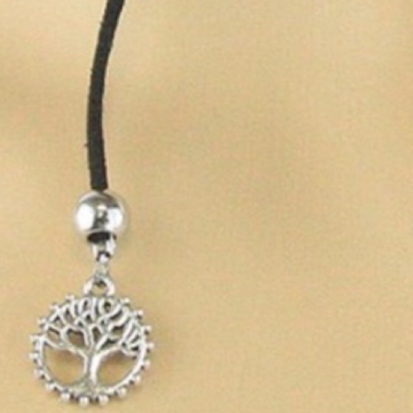 🆕NEW SUEDE TREE OF LIFE CHOKER - Picture 2 of 2