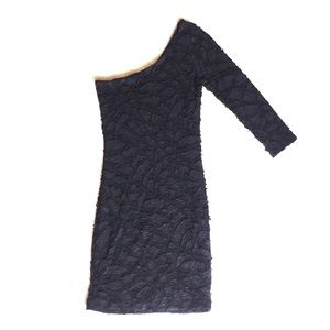 One shoulder stretch body on dress