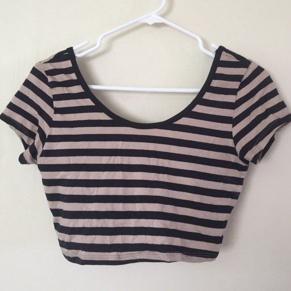 ❌SOLD❌ Stripe crop top