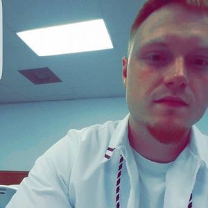 Meet your Posher, Derrick