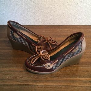 Sperry Top Sider Wedge 2" heel. Leather w/plaid