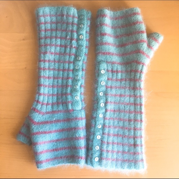 Ted Baker Cashmere Fingerless Gloves - Picture 3 of 4