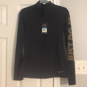 Nike "just do it" pullover
