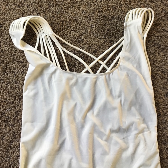 White bodysuit BRAND NEW from TOBI - Picture 3 of 3