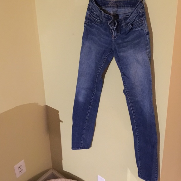 Jeans from delias