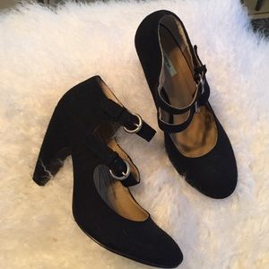 DOUBLE STRAP MARY JANES