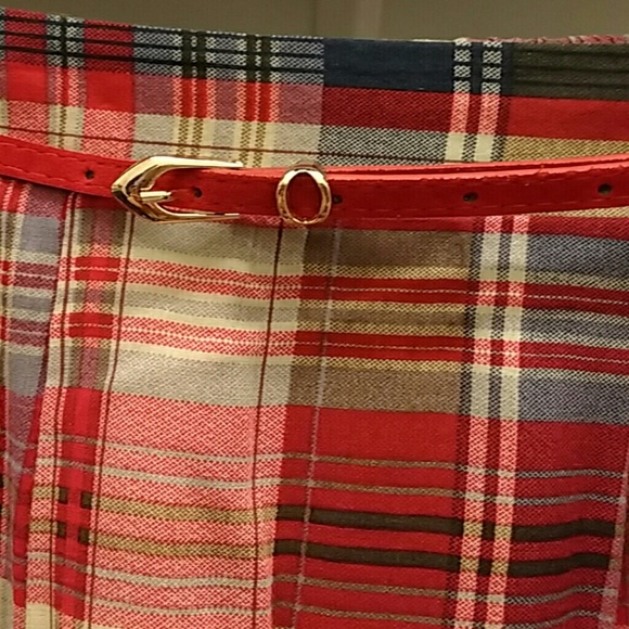Plaid a line skirt - Picture 2 of 2
