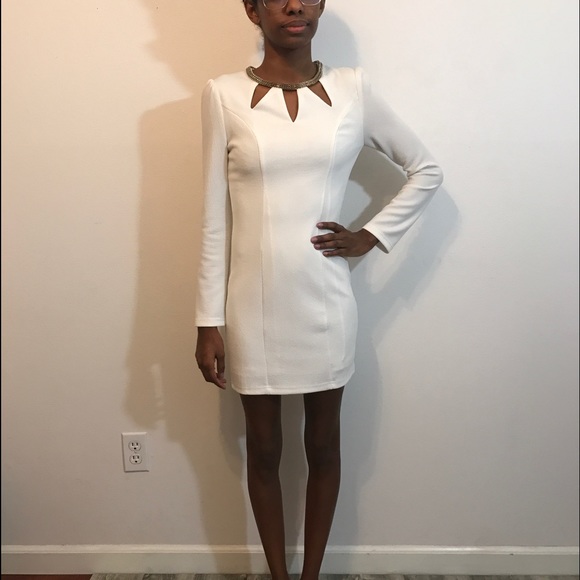 Agaci white cutout dress. Mid-thigh - Picture 4 of 4