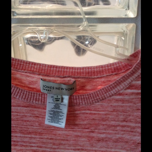 Top - Picture 3 of 3