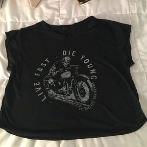 Brandy Melville cropped tee