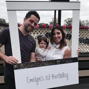 Meet your Posher, Dara