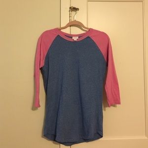 Small pink and blue Lularoe randy tee