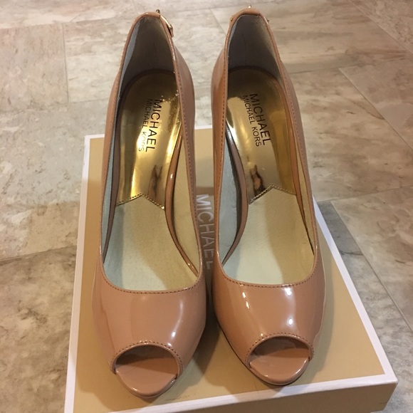 Michael Kors Shoes - Michael Kors Peep Toe Pumps