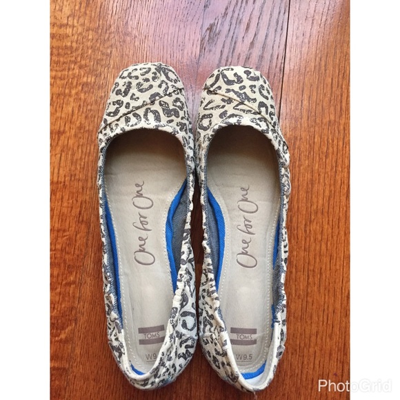TOMS