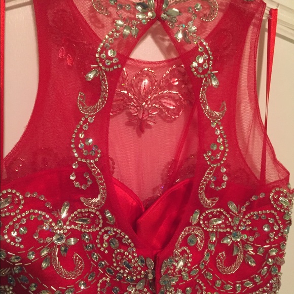 Prom Dress! - Picture 2 of 4