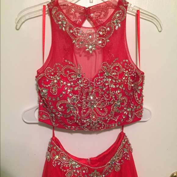 Prom Dress! - Picture 3 of 4