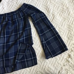 Anthropologie Tops - Cloth & Stone Plaid Blue Off-the-shoulder Top Anthropologie Tops - Cloth & Stone Plaid Blue Off-the-shoulder Top