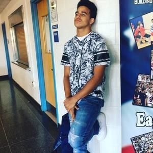 Meet your Posher, Quincy