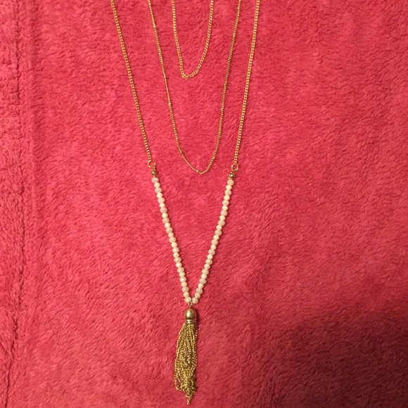 Necklace NWT