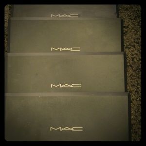 Mac magnetic palettes
