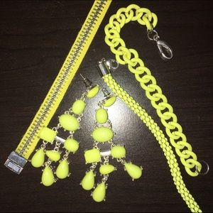 Neon jewelry set💛💛  bracelets and earrings