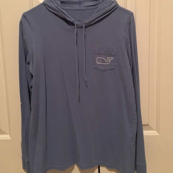 Vineyard Vines hoodie/t-shirt! Medium!