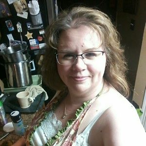 Meet your Posher, Toni