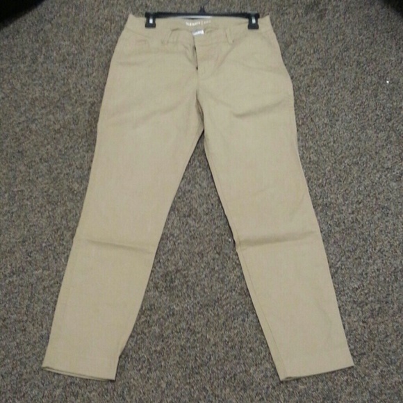 Old Navy Pixie Chinos