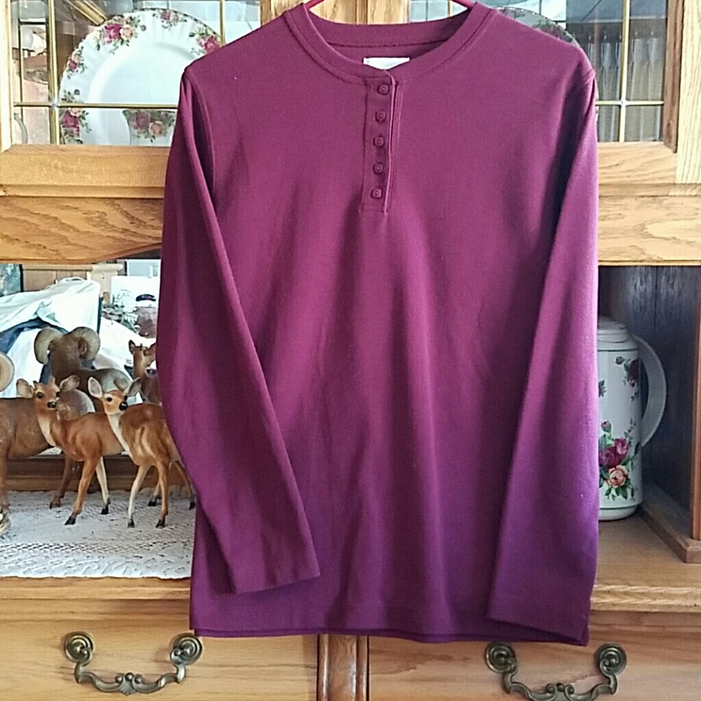 NWOT TOP - Picture 1 of 1