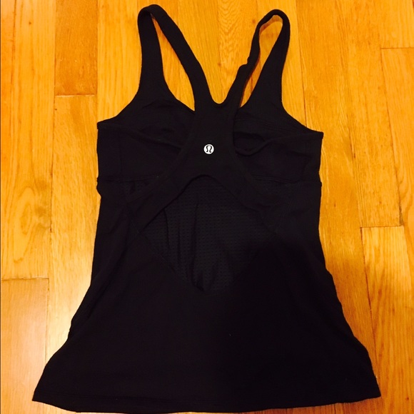 Lululemon black mesh tank size 2