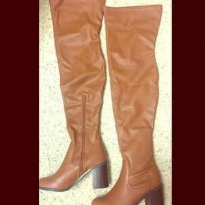 Leila Stone Thighs High Boot