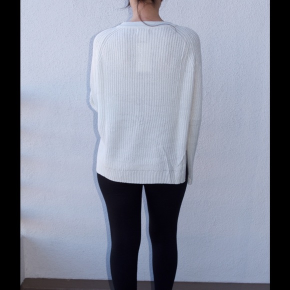 ⭐️Lace Detail High Low Sweater #807 - Picture 4 of 4