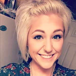 Meet your Posher, Tara