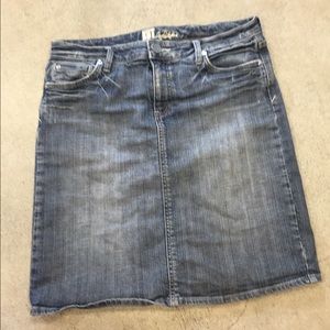 Kut from the Kloth denim skirt
