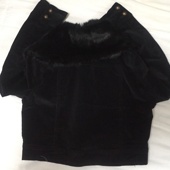 Black jacket - Picture 4 of 4