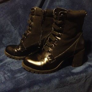 XOXO CLAUDIA LACE UP LUG BOOTIE