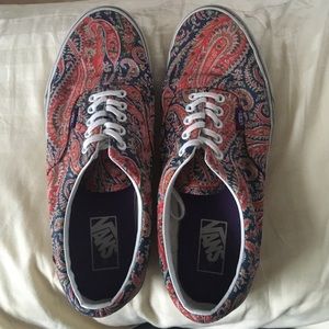 Paisley vans❕