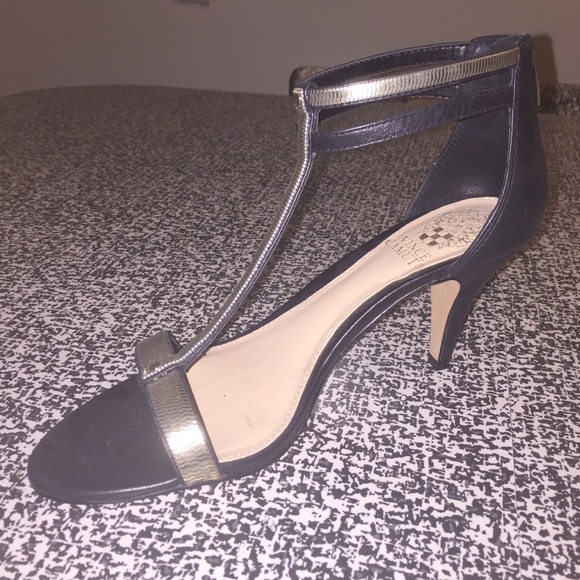 Vince Camuto Makoto sandals!