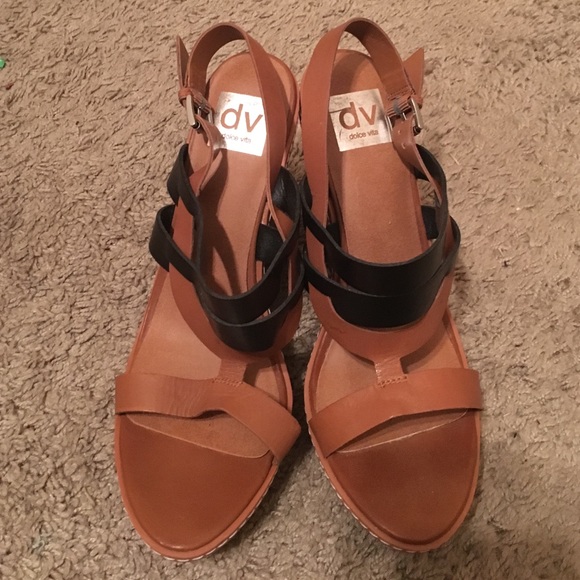 Dolce Vita Wedge