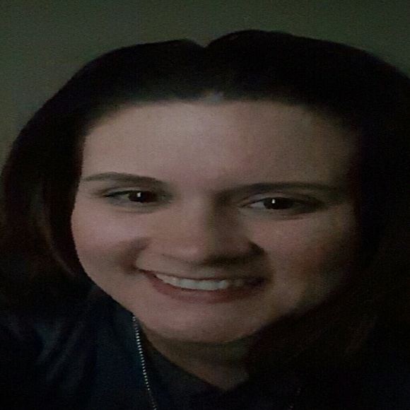 Meet your Posher, Stacy