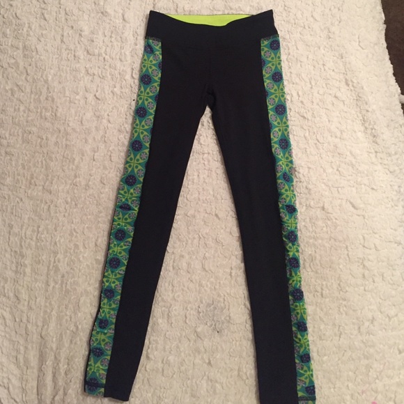 lululemon ivivvia spandex tight pants