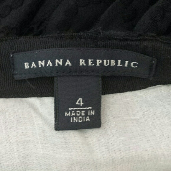 Banana Republic Black Eyelet Skirt 💋 - Picture 2 of 5