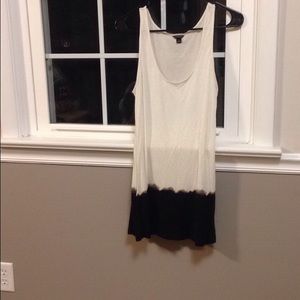 Ann Taylor white and black ombré tank top