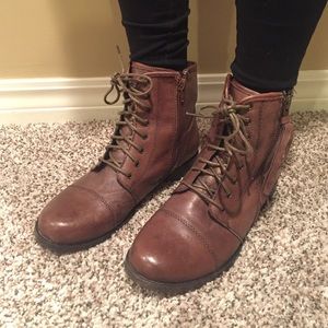 Steve Madden combat boots