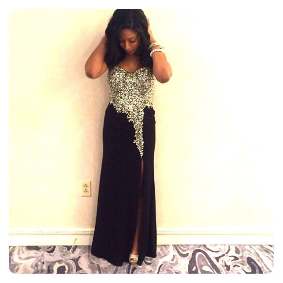 Sweetheart Bedazzled Jewels Prom Cocktail Dress