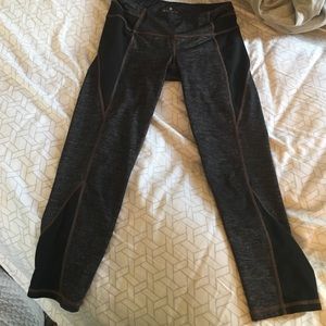 Athleta crop pants, heathered grey